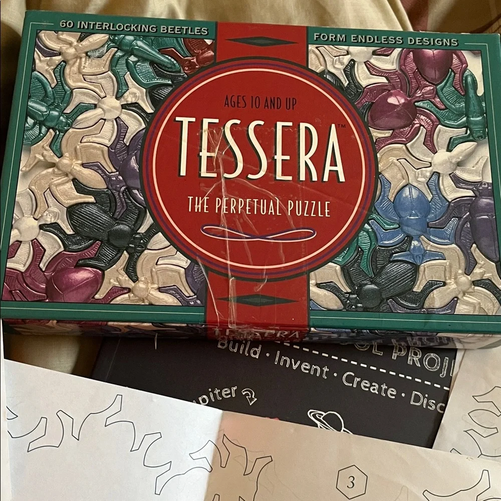 Vintage ‘96 Tessera perpetual puzzle interlocking beetles Age 6+ in box 41 bugs